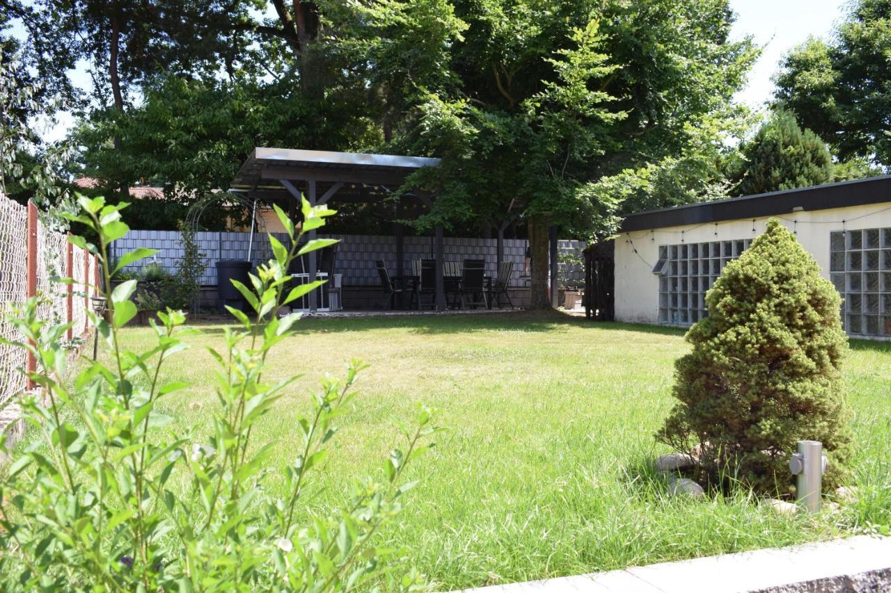 Ferienwohnung Jungbaer - Die Wohlfuehl-Adresse Im Stangenwald Sankt Ingbert Exterior photo